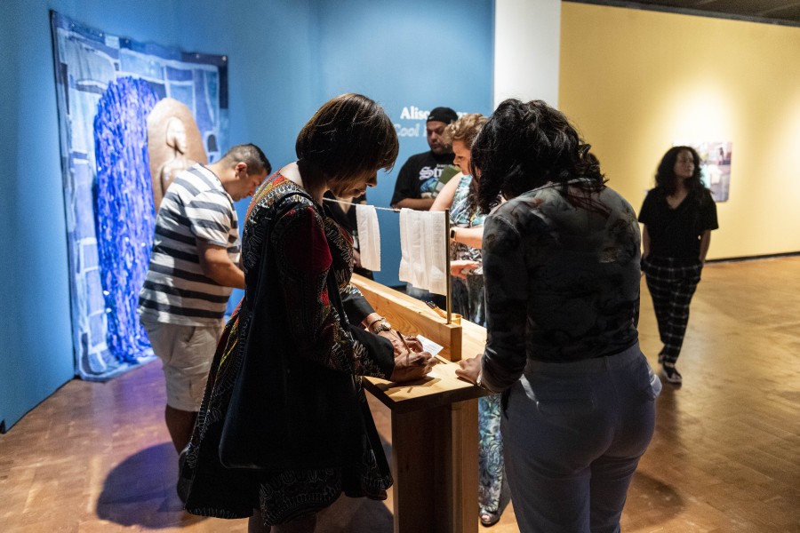 Fowlermuseum20191005Tn 9838