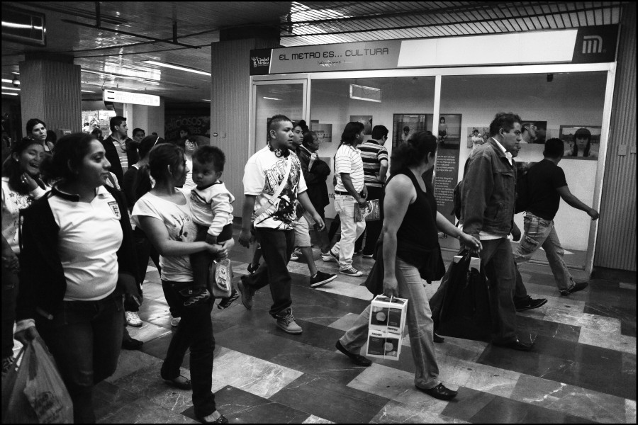 Through Positive Eyes Mexico City Metro Exhibition
