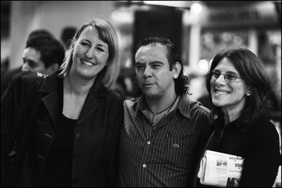 Organizers of the Through Positive Eyes Mexico City Metro Exhibition